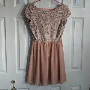 short sleeve dress